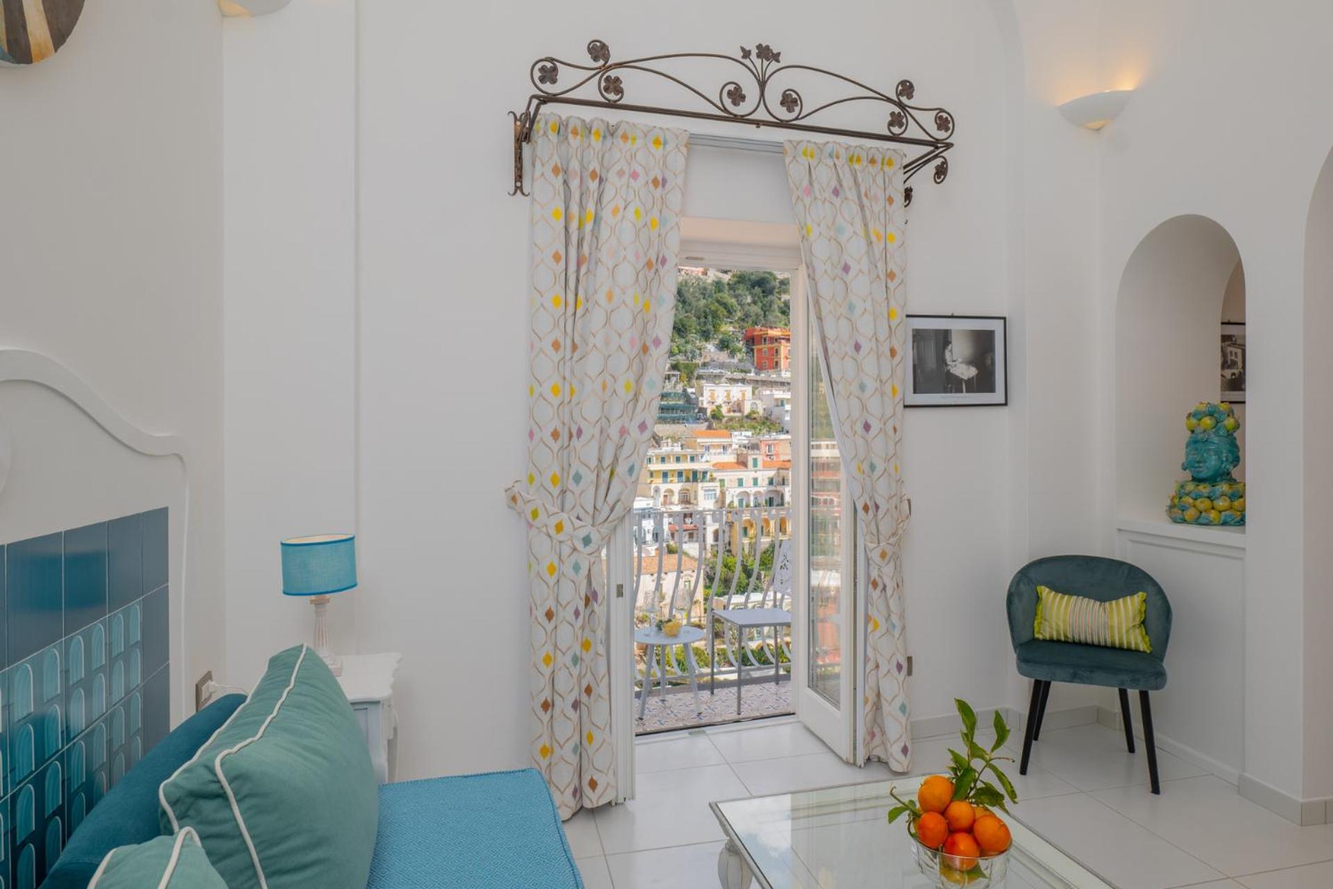 Milky Suites Позитано Экстерьер фото