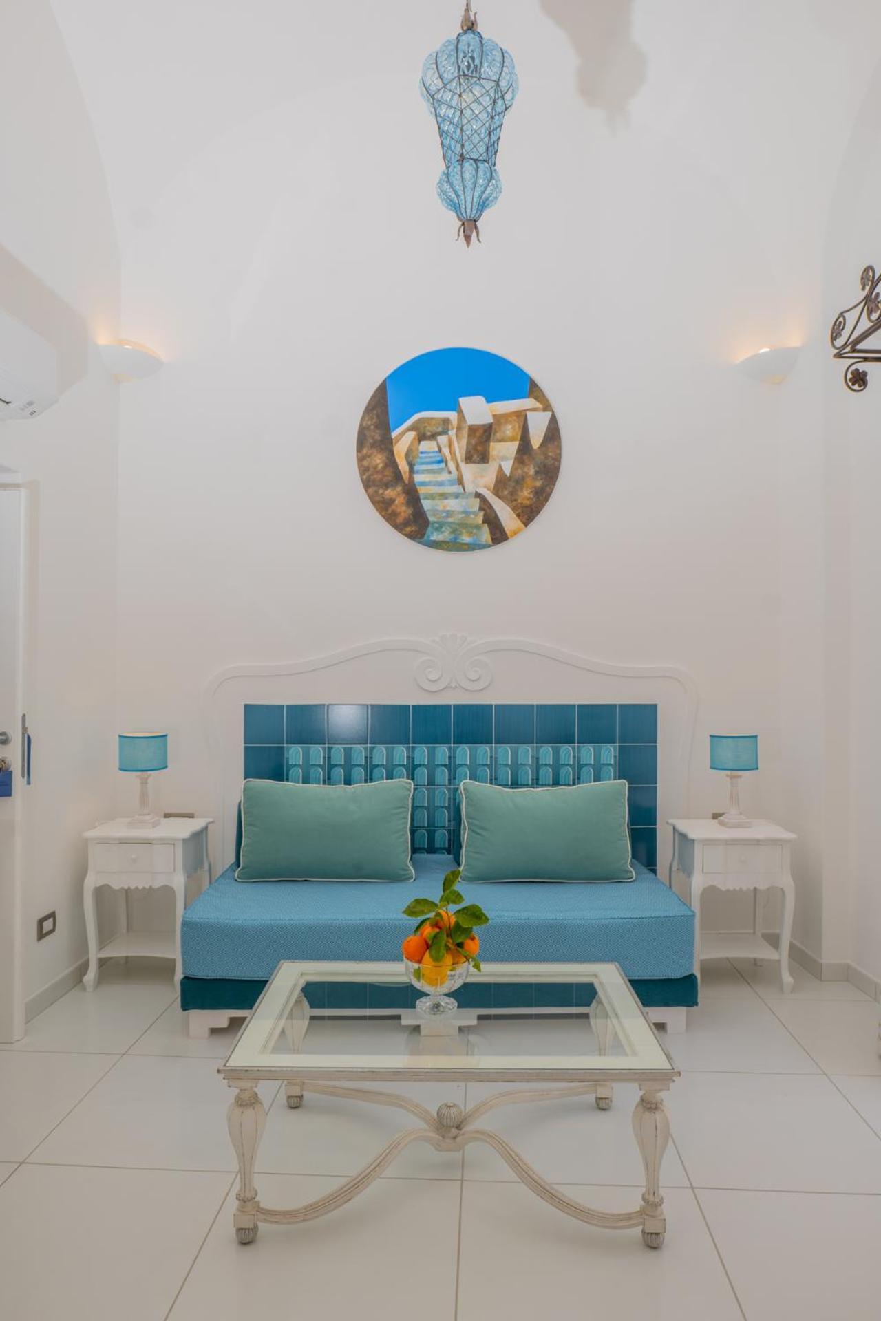 Milky Suites Позитано Экстерьер фото